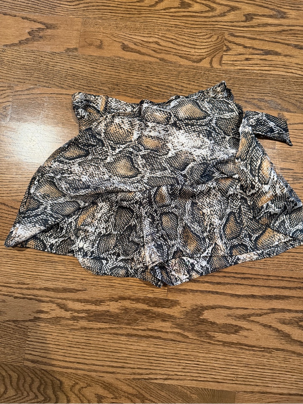 Zara Snake-Print Tie-Waist Shorts - Brown Black